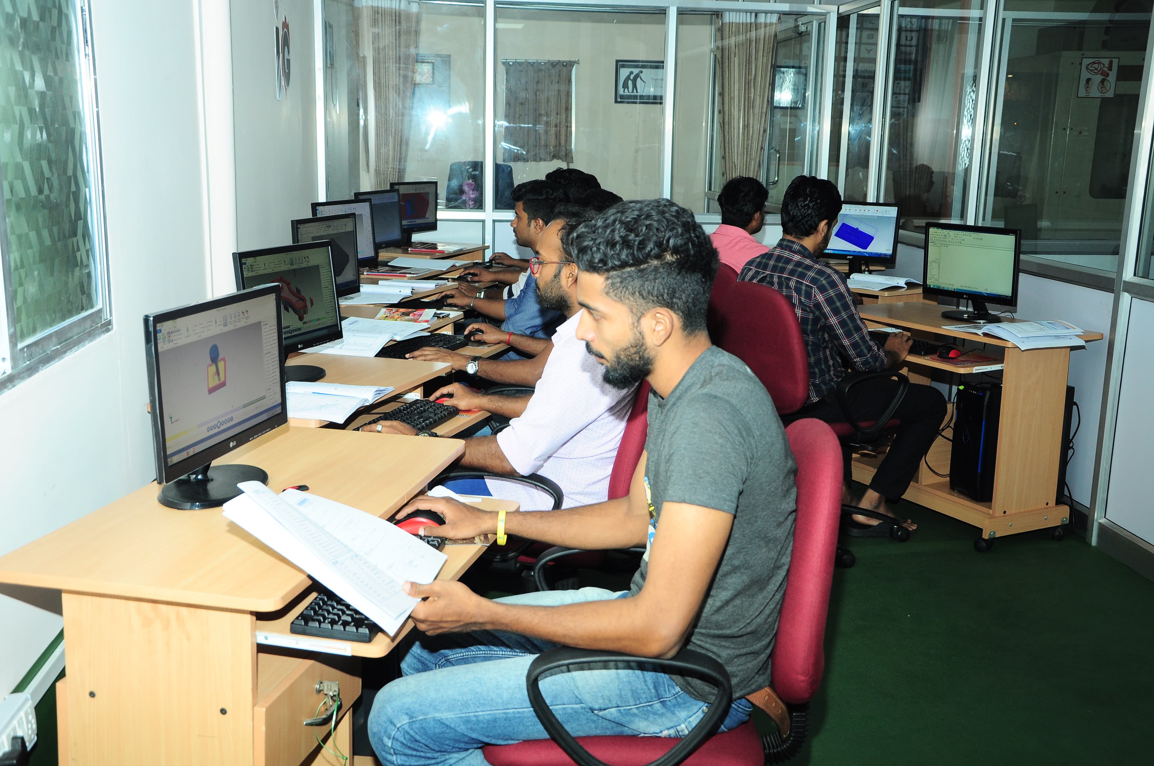 Advanced CAM – 4 & 5 Axis Programming